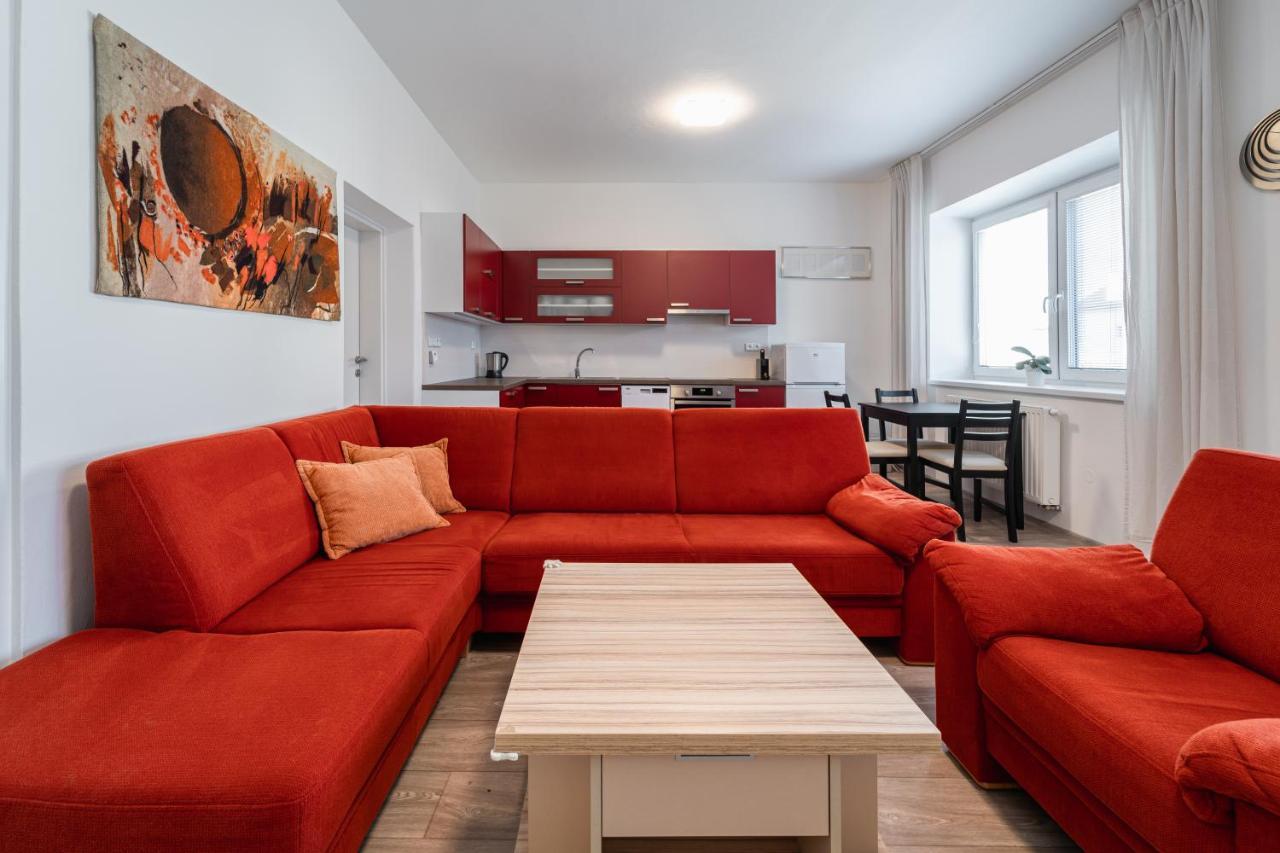 Apartment Yogiam Slavkov u Brna Exterior foto